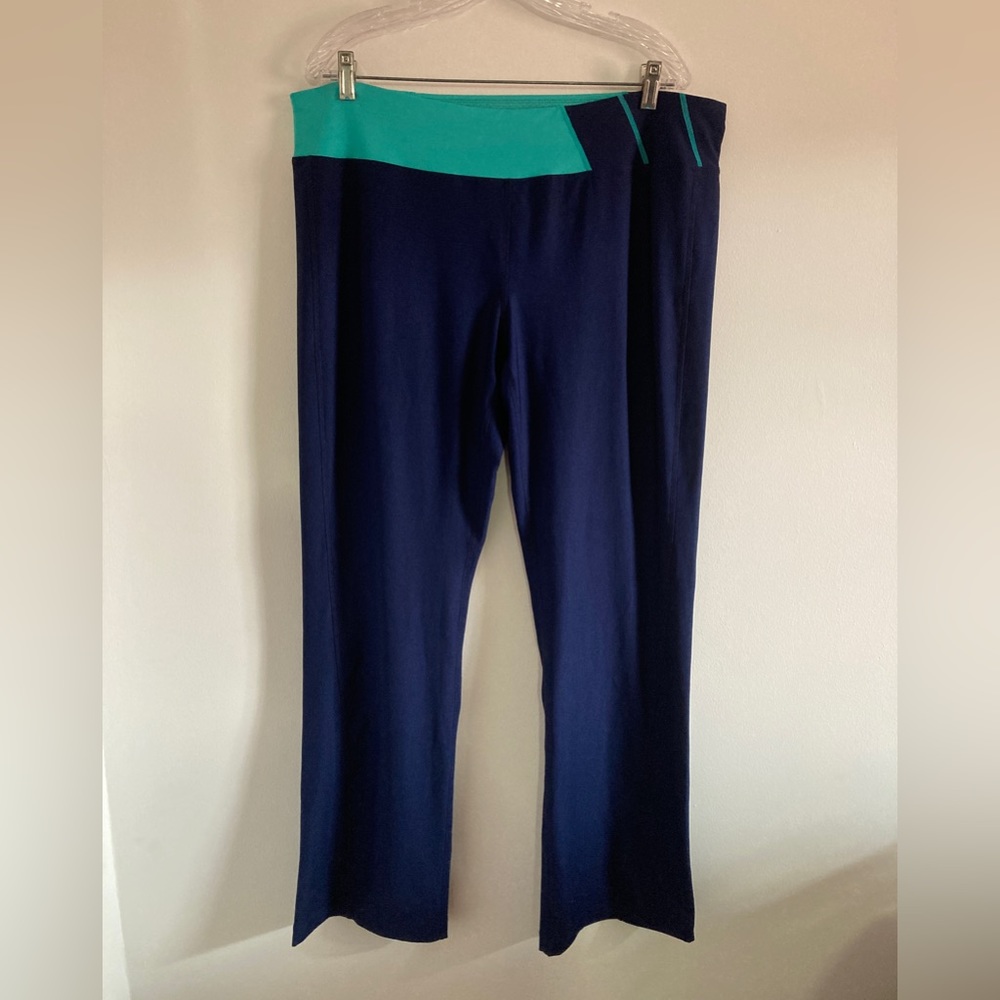 NWOT PURE NRG ATHLETICS Navy Blue Straight Pants w back pocket